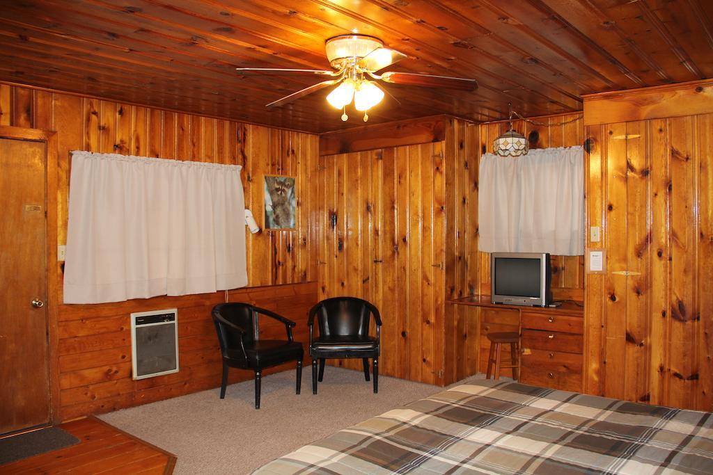 Hidden Rest Cabins Villa Pinetop-Lakeside Oda fotoğraf